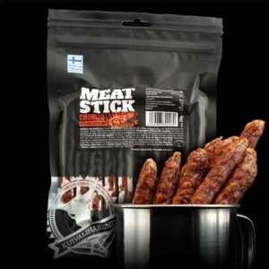 Naposteltava Meat Stick salami snack. Chorizon makuinen välipalamakkata.